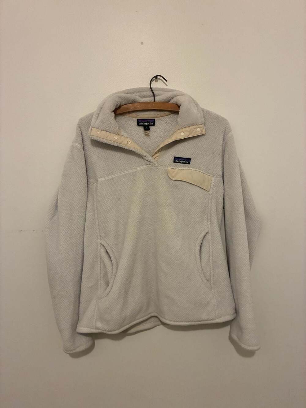Patagonia Re-Tool Snap-T Pullover Size L White Fleece